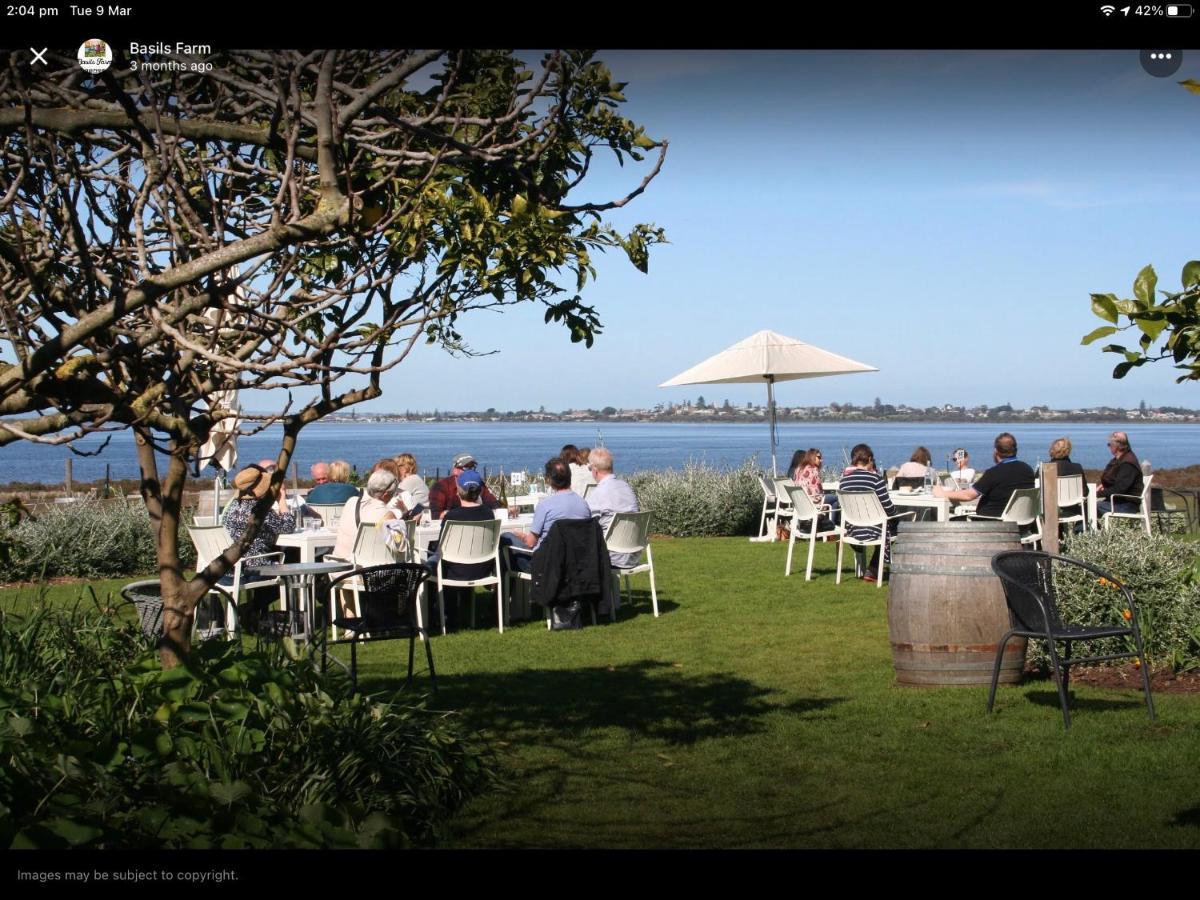 By The Bay Short Stays Private Suite 1 To 4 Days St Leonards Bagian luar foto
