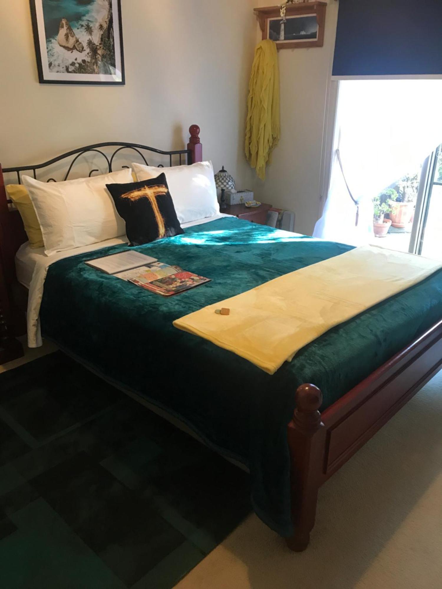 By The Bay Short Stays Private Suite 1 To 4 Days St Leonards Bagian luar foto